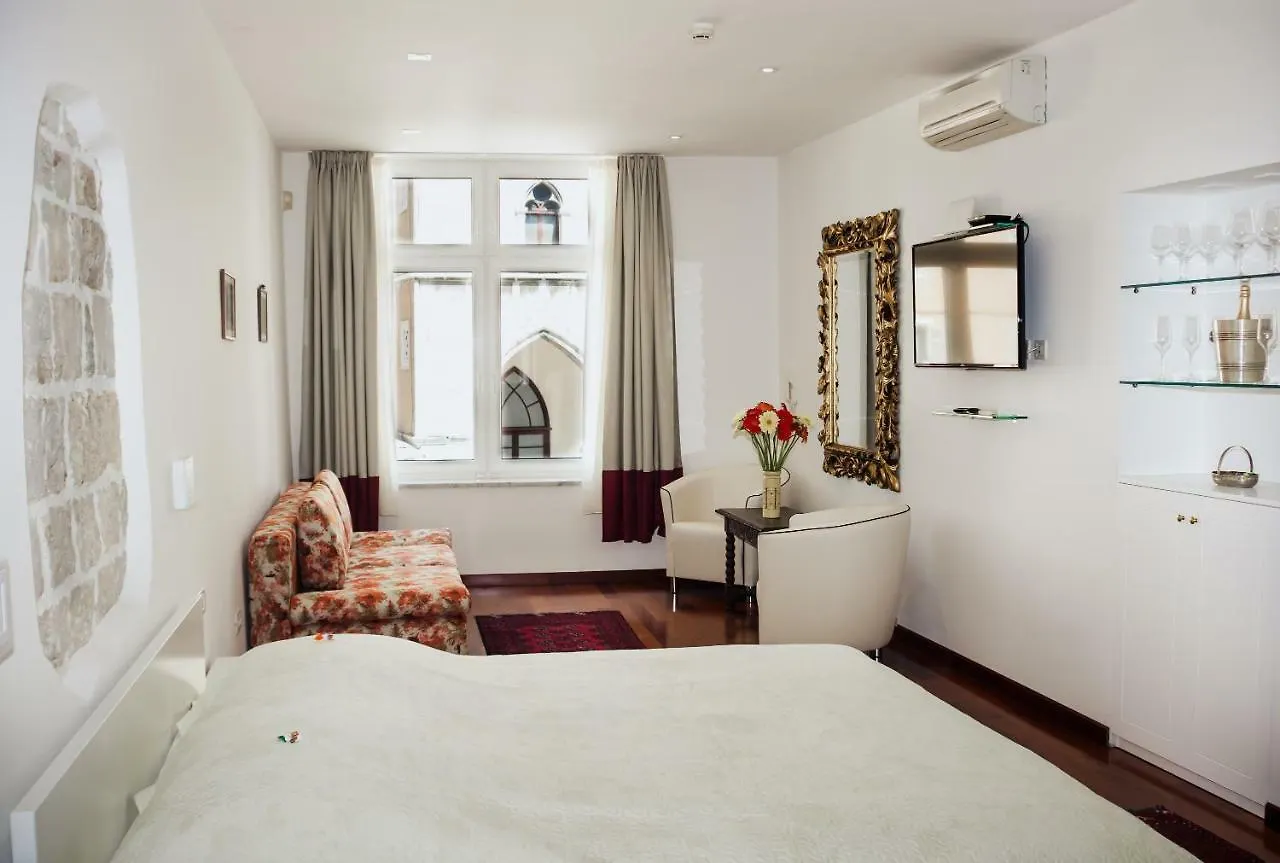 Old Square Studio Apartment Сплит 0*,  Хорватия