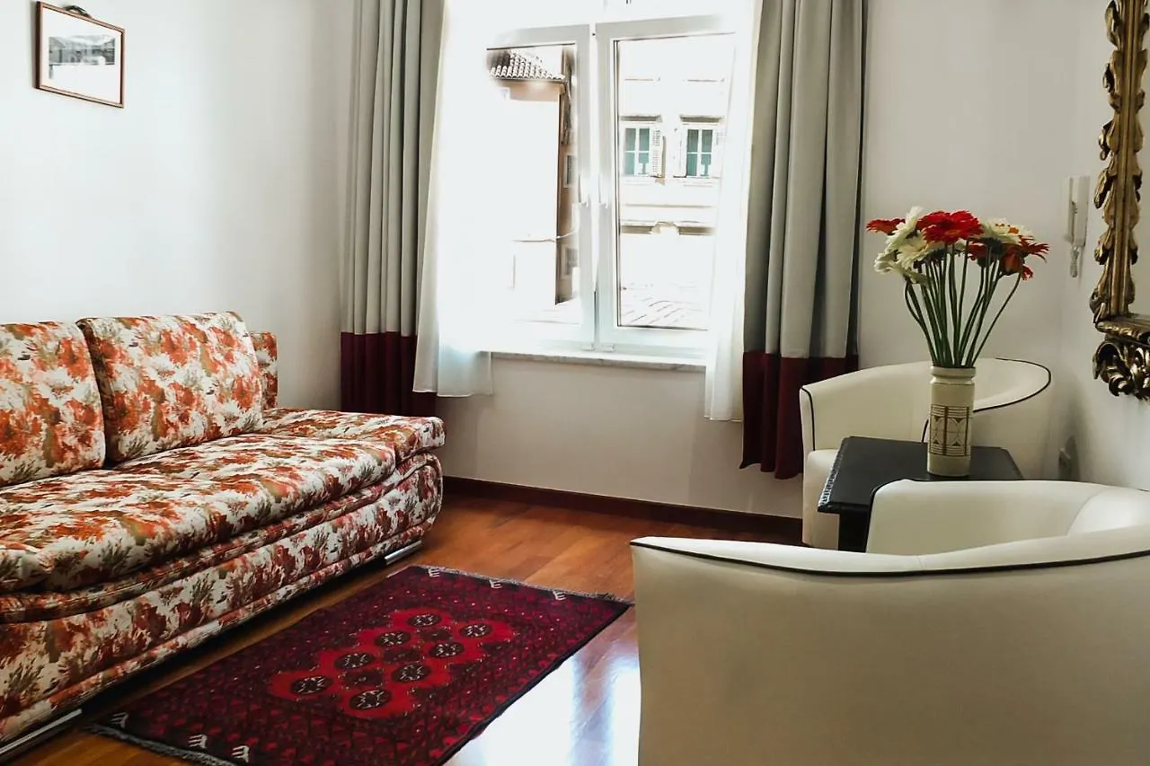ספליט Old Square Studio Apartment